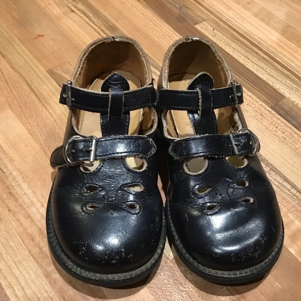 Vintage Buster Brown double t-strap Mary-Janes. Black size infant 4 - 4.5.